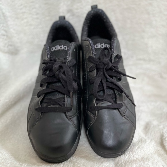 Mens Adidas Neo Label Advantage Clean VS Sneakers Triple Black F76599 - Picture 1 of 10